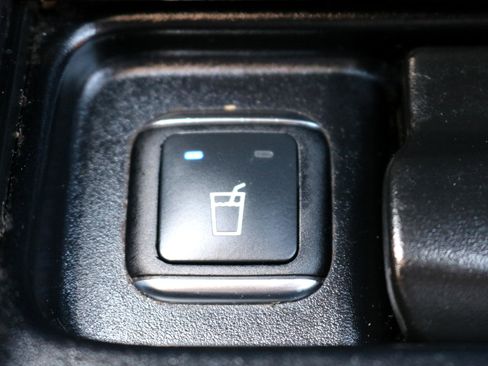 Used 2018 Mercedes-Benz GLE 43 AMG 4MATIC image 48