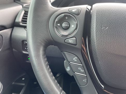 Used 2019 Honda Ridgeline RTL-E image 26