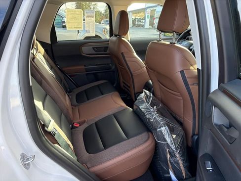 New 2025 Ford Bronco Sport Outer Banks w/ Outer Banks Tech Package+ image 18