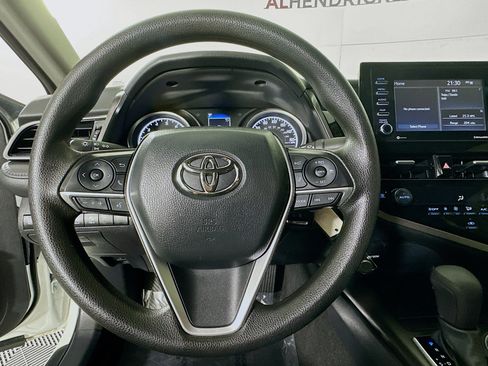 Used 2023 Toyota Camry LE image 15