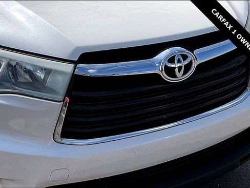Used 2016 Toyota Highlander Limited FWD image 33