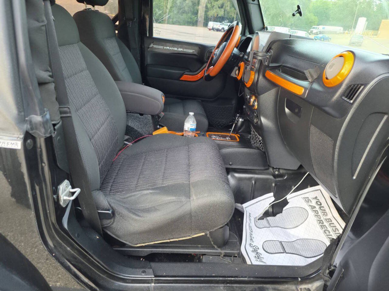 Used 2012 Jeep Wrangler Sahara w/ Dual Top Group AWD/4WD image 27