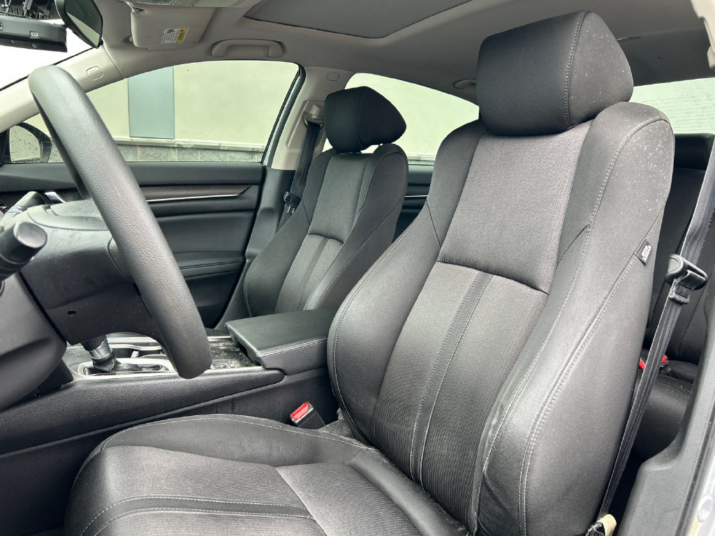 Used 2019 Honda Accord EX image 14