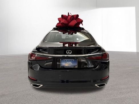 New 2025 Lexus ES 350 Ultra Luxury image 32