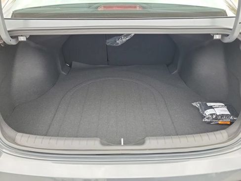 New 2026 Hyundai Elantra SEL Sport FWD image 26