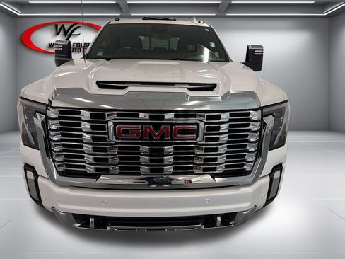 Used 2025 GMC Sierra 2500 Denali w/ Denali Reserve Package AWD/4WD image 2