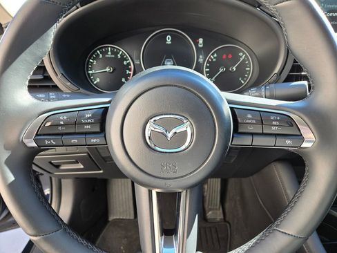 Used 2025 MAZDA MAZDA3 s image 9