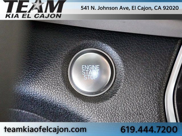 Used 2020 Hyundai Santa Fe SEL FWD image 32