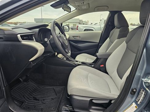 Used 2021 Toyota Corolla L image 18