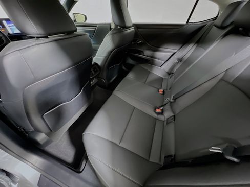 Used 2024 Lexus ES 350 w/ Premium Package image 29