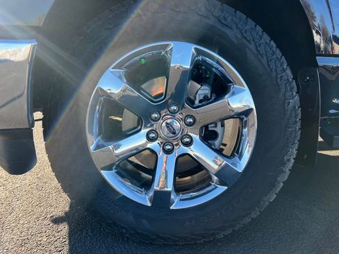 Used 2023 Ford F150 Lariat w/ Equipment Group 502A High image 29