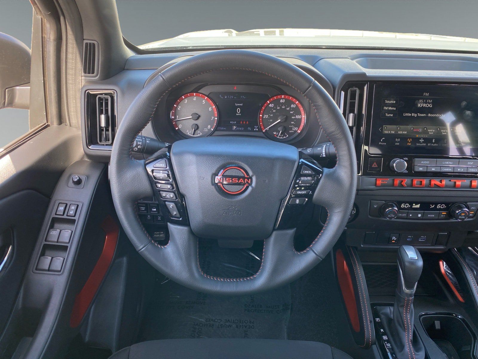 Used 2025 Nissan Frontier PRO-4X AWD/4WD image 12