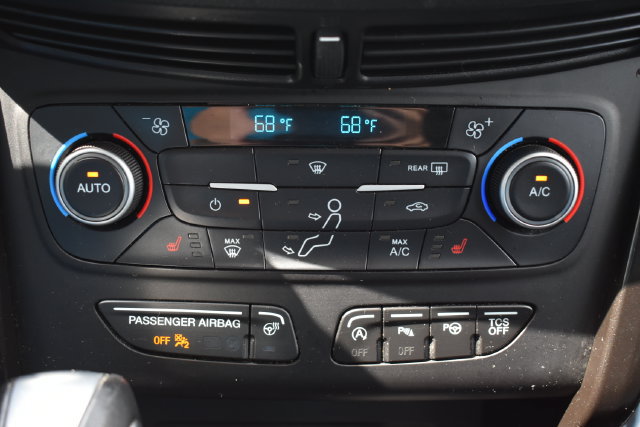Used 2019 Ford Escape Titanium AWD/4WD image 33