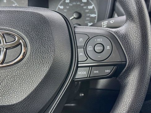 Used 2024 Toyota Corolla LE FWD image 18