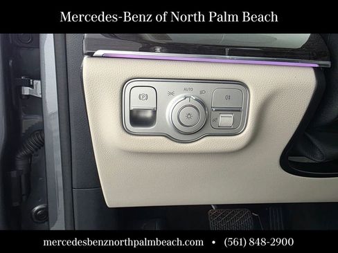 Used 2025 Mercedes-Benz GLE 350 4MATIC image 25