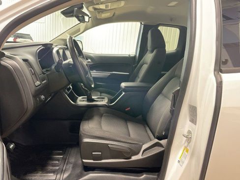 Used 2022 Chevrolet Colorado LT w/ Fleet Safety Package image 13