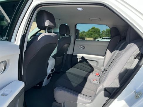 Used 2024 Hyundai Ioniq 5 SEL RWD image 16