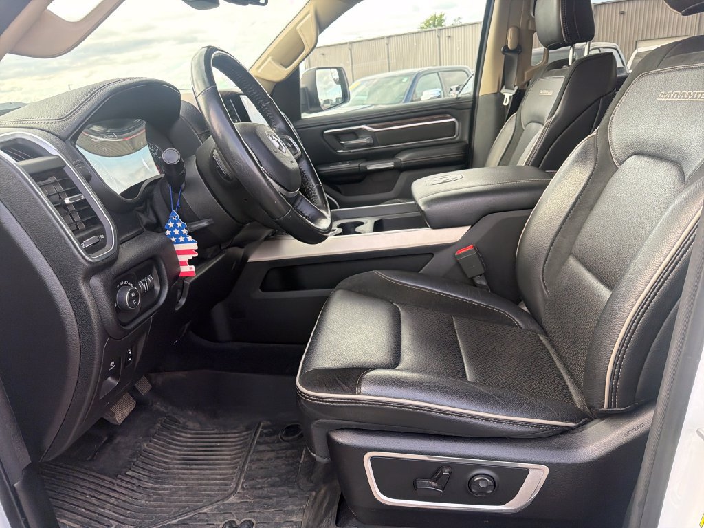 Used 2020 RAM 1500 Laramie AWD/4WD image 13