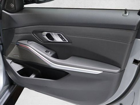Used 2023 BMW M3 RWD image 25