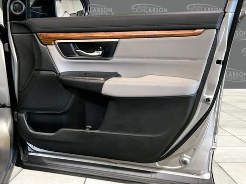 Used 2017 Honda CR-V EX image 12