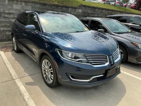 Used 2017 Lincoln MKX Reserve FWD image 5