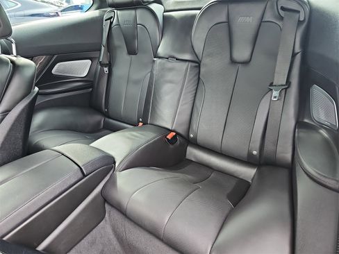 Used 2016 BMW M6 Coupe image 13