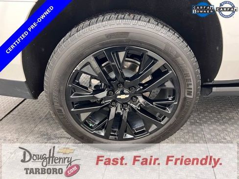 Certified 2024 Chevrolet Suburban High Country w/ Advanced Technology Package AWD/4WD image 15