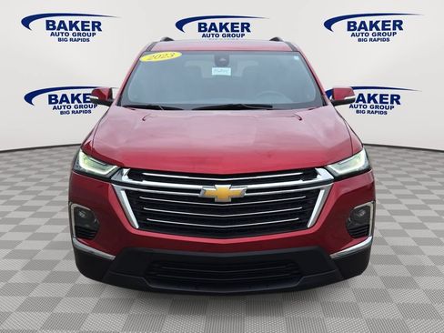 Used 2023 Chevrolet Traverse LT AWD/4WD image 8