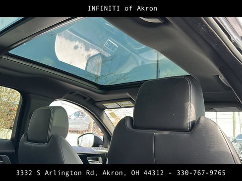 Used 2018 Jaguar F-PACE R-Sport image 30