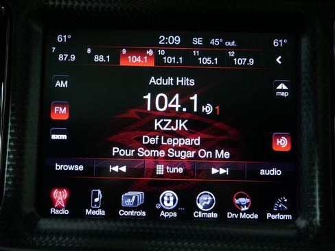 Used 2016 Dodge Challenger SRT Hellcat image 23