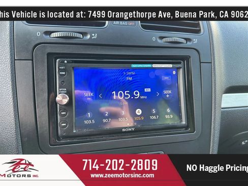 Used 2009 Volkswagen GTI 4-Door image 37