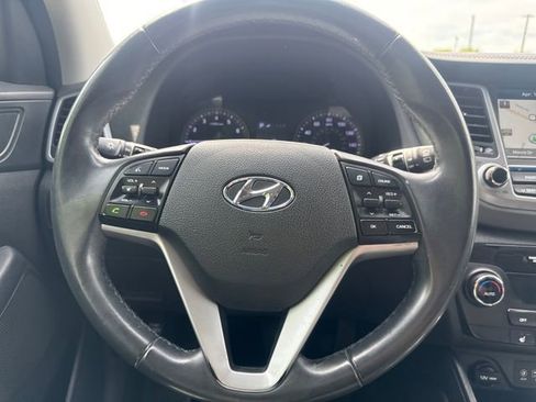 Used 2018 Hyundai Tucson SEL Plus AWD/4WD image 13