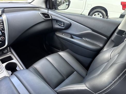 Certified 2024 Nissan Murano SV w/ SV Midnight Edition Package image 29