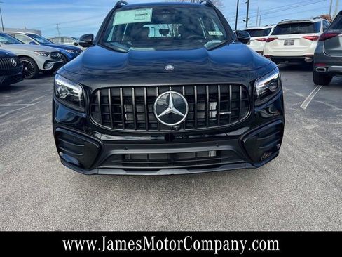 New 2025 Mercedes-Benz GLB 35 AMG 4MATIC image 3