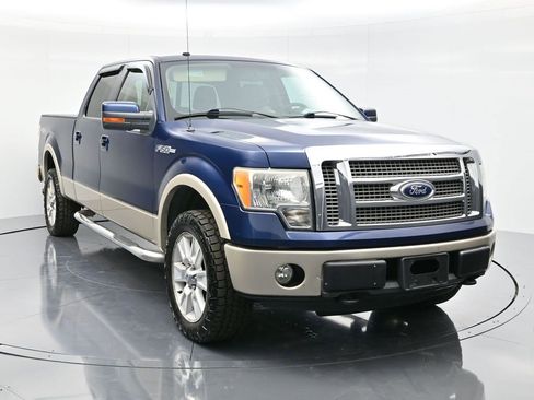 Used 2010 Ford F150 Lariat image 1