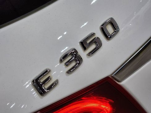 Used 2014 Mercedes-Benz E 350 4MATIC Luxury Wagon image 25