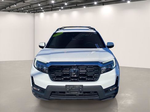 Used 2023 Honda Passport EX-L image 2