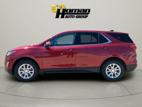 Used 2019 Chevrolet Equinox AWD LT image 2