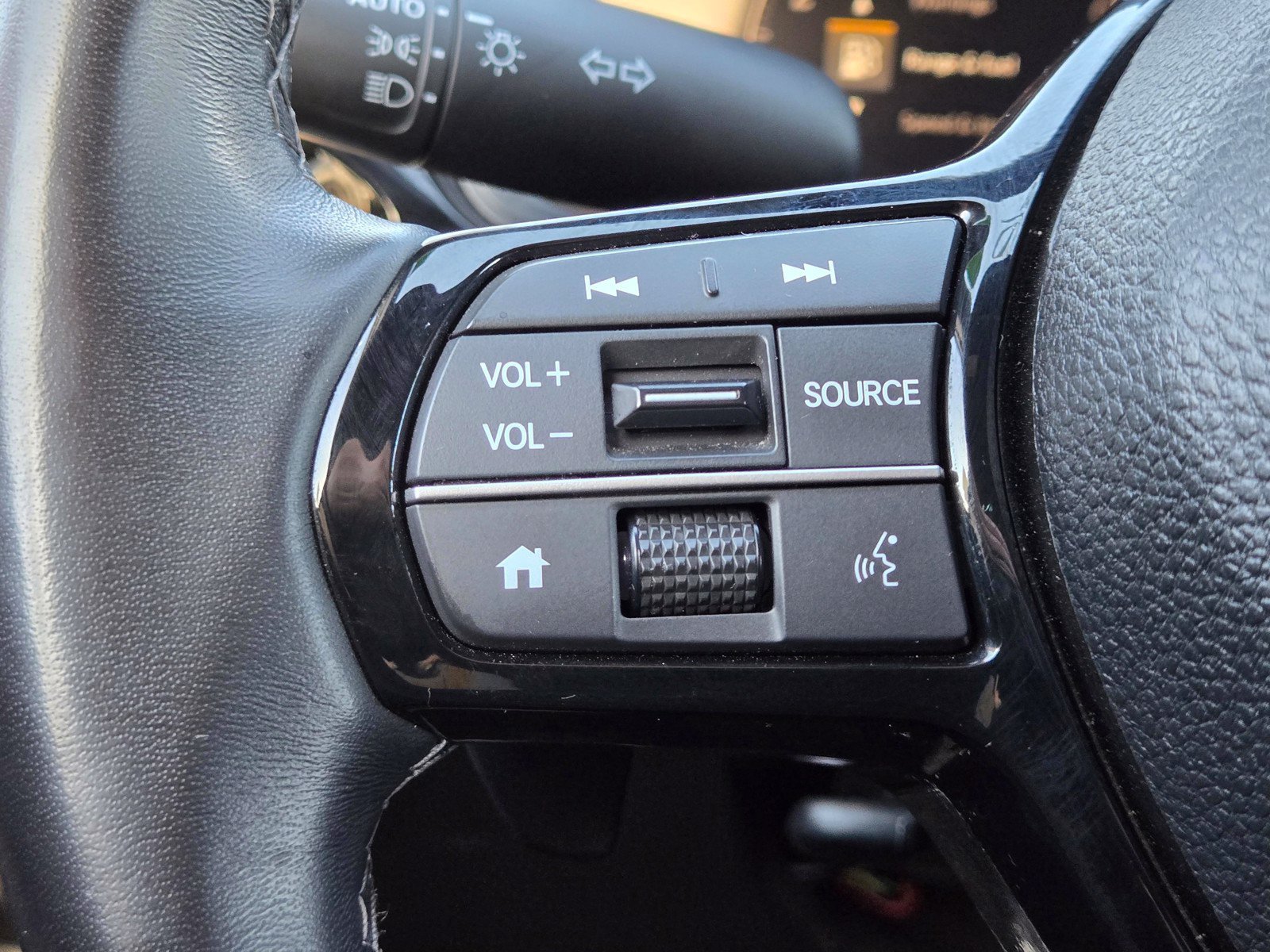 Used 2025 Honda Civic Sport image 25
