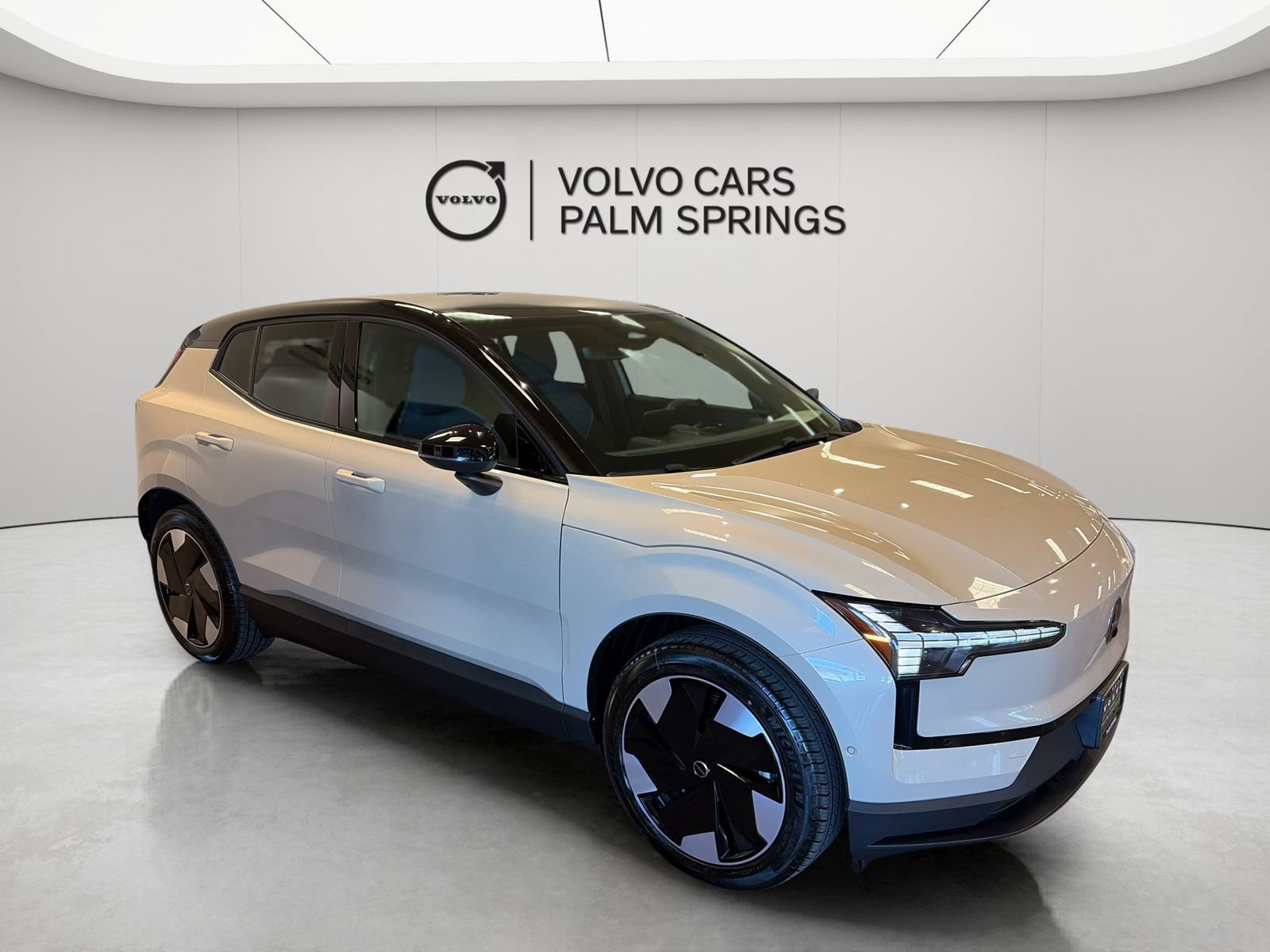 New 2026 Volvo EX30 Ultra w/ Protection Package Premier AWD/4WD image 1
