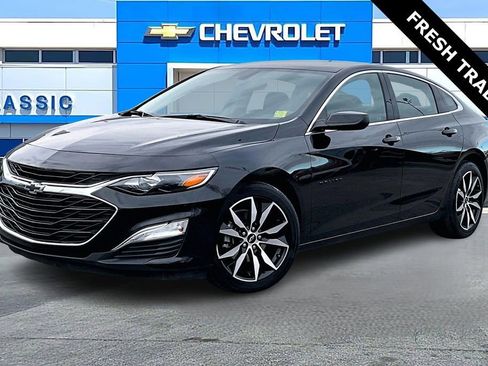 Used 2024 Chevrolet Malibu RS image 3