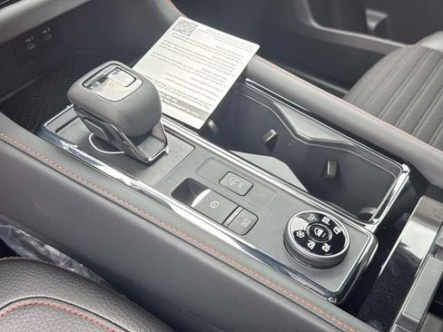 New 2026 Nissan Pathfinder Rock Creek AWD/4WD image 29