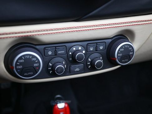 Certified 2019 Ferrari 488 Spider RWD image 40