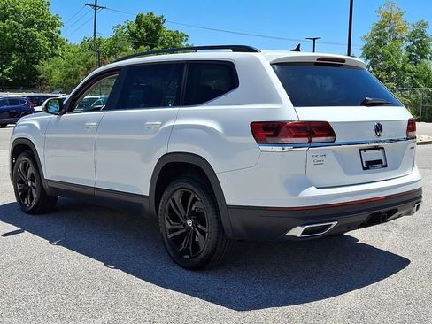 Used 2022 Volkswagen Atlas SE w/ Panoramic Sunroof Package AWD/4WD image 7