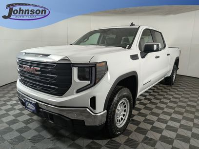 New 2026 GMC Sierra 1500 Pro w/ Pro Value Package