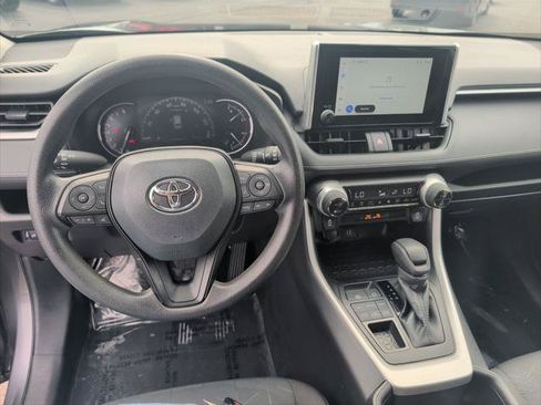 Certified 2025 Toyota RAV4 XLE AWD/4WD image 7