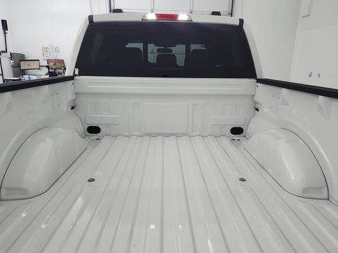 Used 2025 Ford F150 Lariat w/ Equipment Group 502A High AWD/4WD image 35