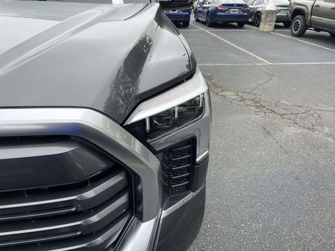 New 2026 Toyota Tundra Limited AWD/4WD image 17