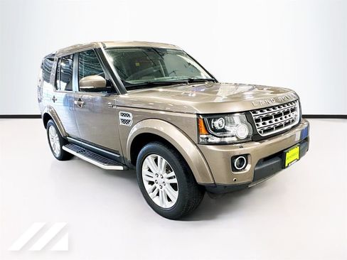 Used 2016 Land Rover LR4 HSE LUX image 3
