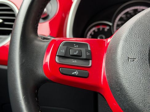 Used 2015 Volkswagen Beetle 1.8T image 17